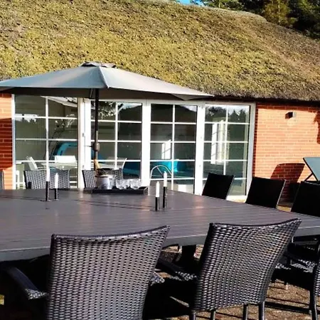 Dom wakacyjny Luxury Retreat With Pool - By Traum