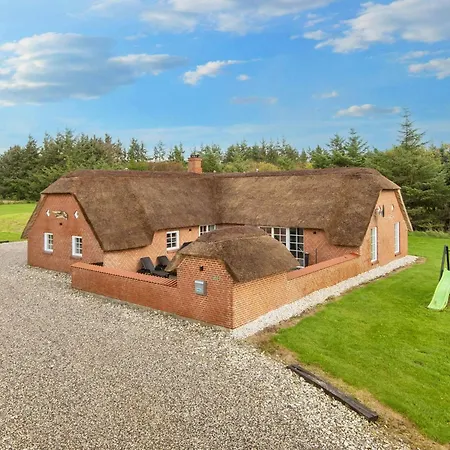 Holiday home Vii