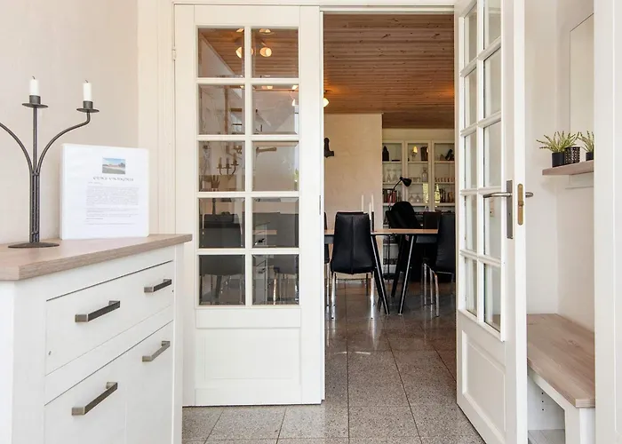Luxury Retreat With Pool - By Traum Vakantiehuis *