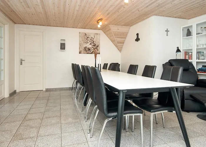 Vakantiehuis Luxury Retreat With Pool - By Traum *